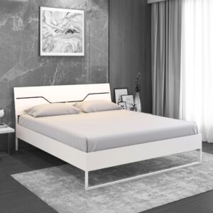 Highly Durable Vintage Queen Size Bed in Ivory Finish. Free 2 Bead Sheets.
